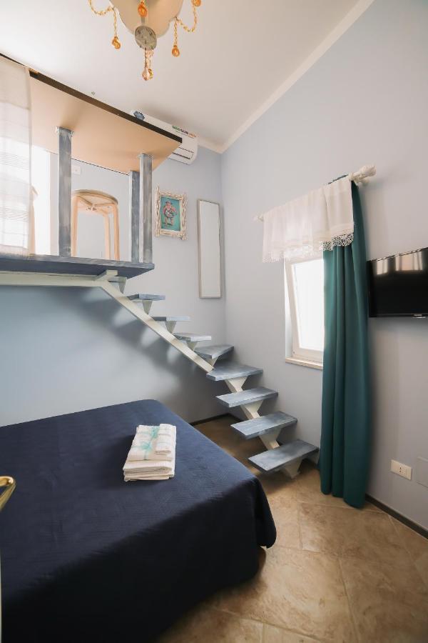 Bed and Breakfast Il Principe Viendalmare Остуни Экстерьер фото